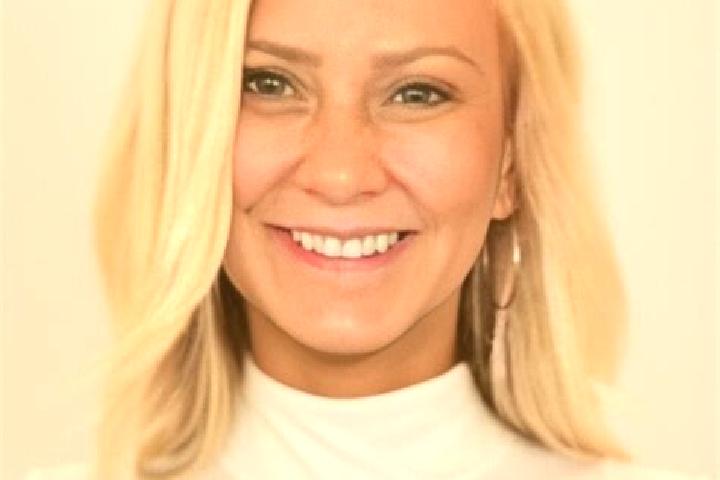 Natalie, 26 — Escort in Raeford, United States