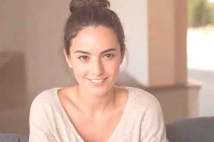 Natalie, 27 — Escort in Chambly, France
