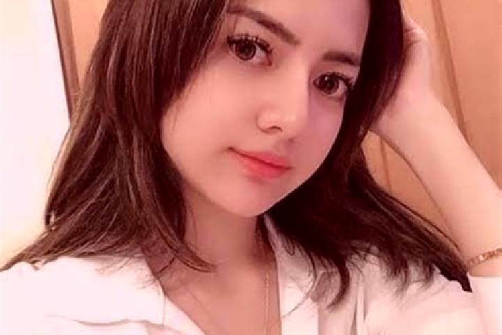 Natalie, 27 — Escort in Kelurahan Kertasari, Indonesia