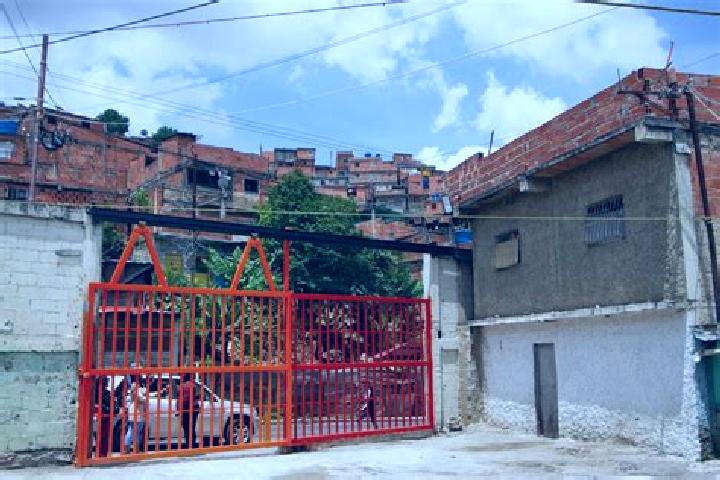 Natalie, 27 — Escort in La Dolorita, Venezuela