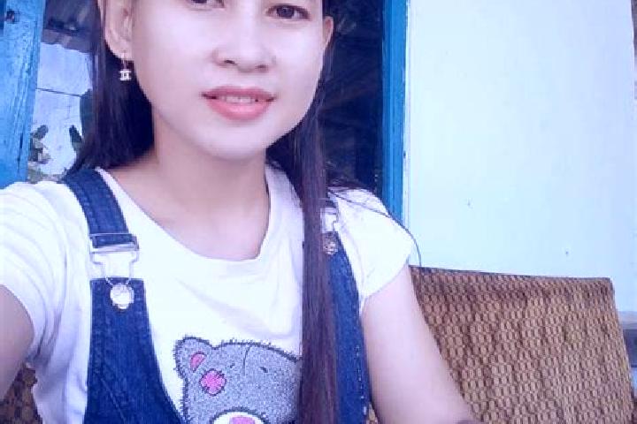 Natalie, 27 — Escort in Mojo Wetan, Indonesia