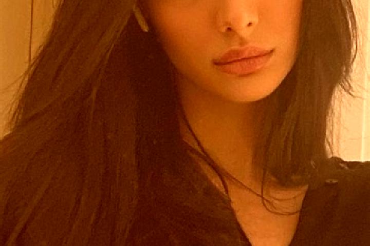 Natalie, 28, a black dark-eyed middle eastern companion based in Blole. Offering Domination, Fetish, 69, Duos. Available for incall and outcall, day and even...