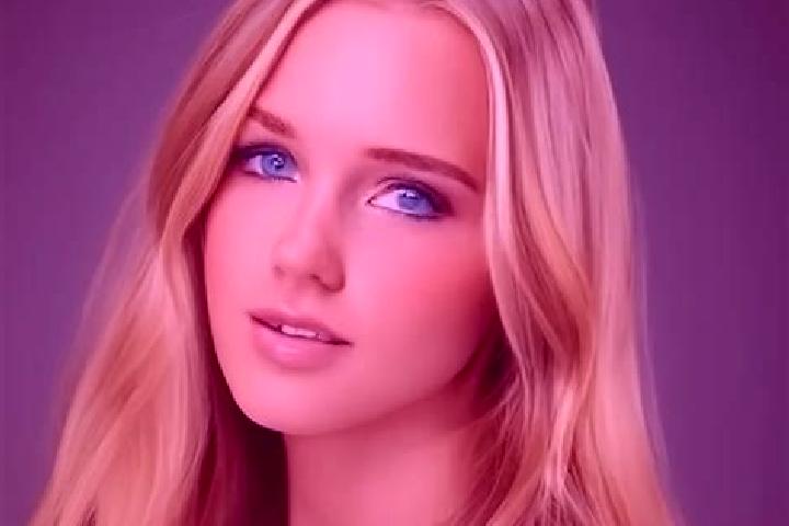 Natalie, 28, a blonde grey-eyed caribbean companion based in Rudna. Offering Roleplay, Overnight, OWO. Available for incall and outcall, day and evening dates.