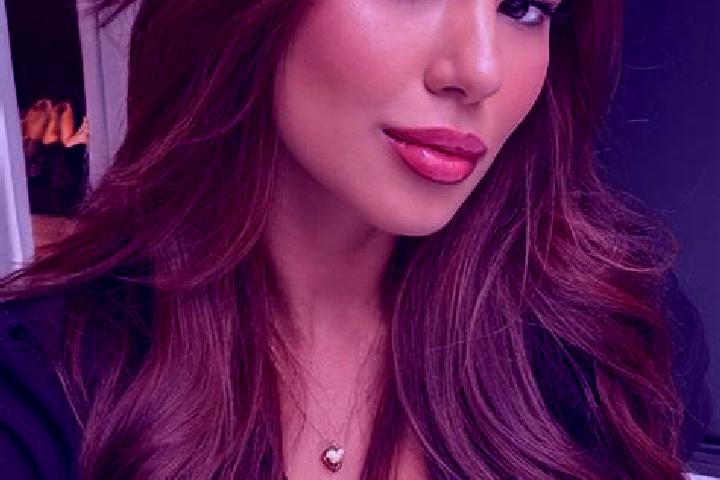 Natalie, 28, a chestnut dark-eyed ebony companion based in Pomaro Monferrato. Offering Tantra, Couples, 69, Party Girl, A-Level. Available for incall and out...