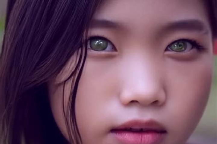Natalie, 28, a red green-eyed asian companion based in Santa Lucia Potrerillo. Offering Massage, Prostate Massage, Girlfriend Experience, Roleplay. Available...