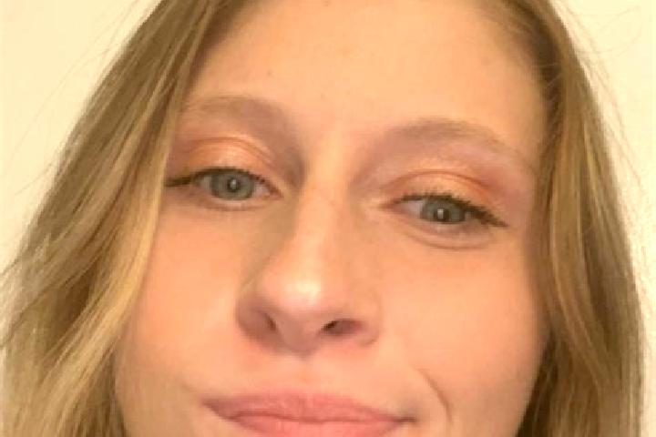 Natalie, 28 — Escort in Dumont, United States