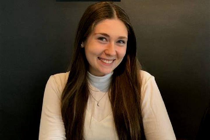 Natalie, 28 — Escort in Endicott, United States