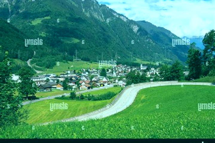 Natalie, 28 — Escort in Linthal, Switzerland