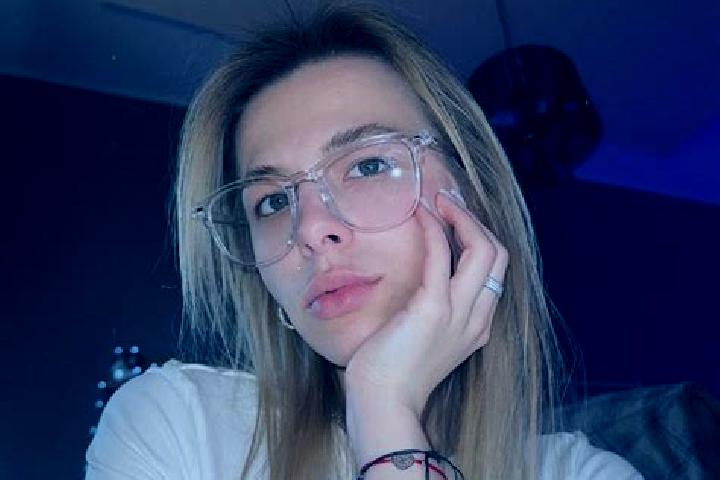 Natalie, 28 — Escort in Studenka, Czech Republic
