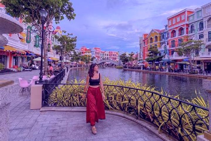 Natalie, 28 — Escort in Thi Tran Phu My, Vietnam