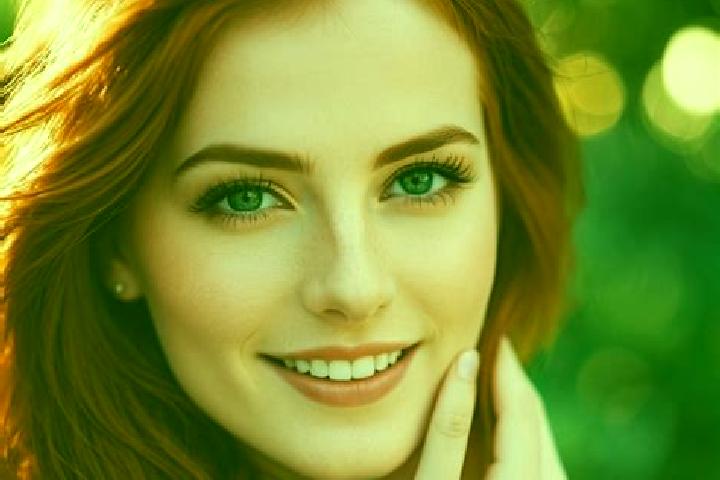 Natalie, 29, a auburn amber-eyed caucasian companion based in Niigata. Offering Dinner Date, GFE, Striptease. Available for incall and outcall, day and eveni...