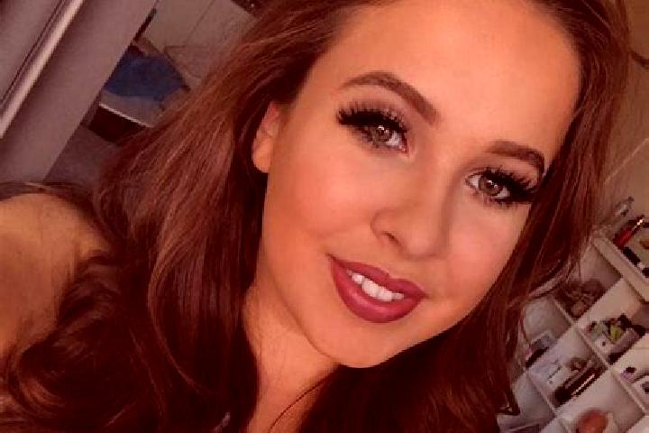 Natalie, 29, a black grey-eyed mixed companion based in Kerben. Offering Overnight, Tantra, Dinner Date. Available for incall and outcall, day and evening da...