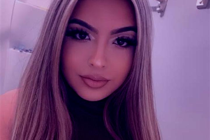 Natalie, 29, a blonde amber-eyed latina companion based in Kootstertille. Offering Couples, Prostate Massage, OWO. Available for incall and outcall, day and ...