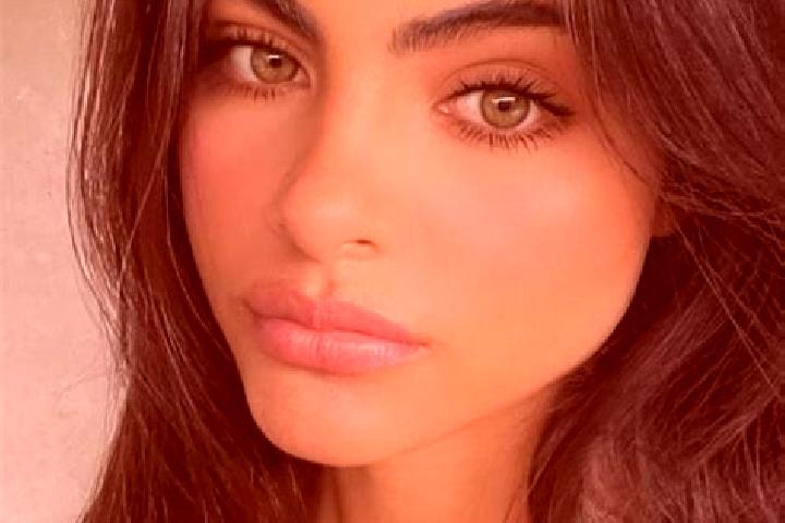Natalie, 29, a brunette green-eyed caucasian companion based in Glinzendorf. Offering Party Girl, 69, Girlfriend Experience, OWO. Available for incall and ou...