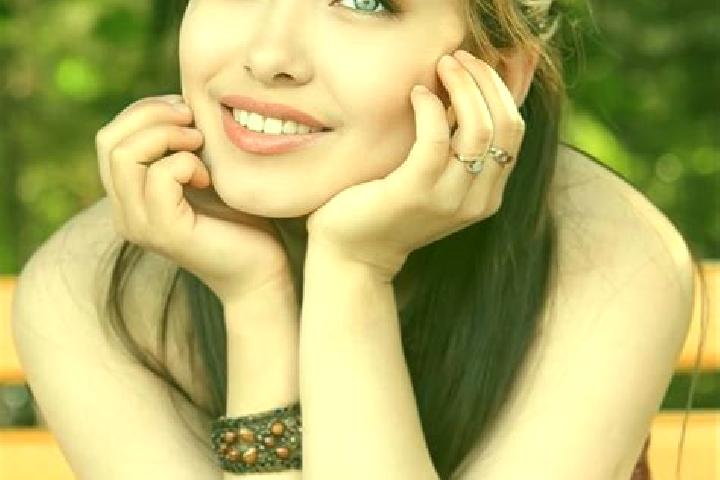Natalie, 29, a red blue-eyed asian companion based in Mavrommati. Offering Fetish, Girlfriend Experience, CIM, 69. Available for incall and outcall, day and ...