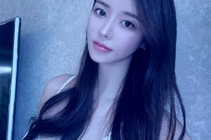 Natalie, 29 — Escort in Dadong ao, China