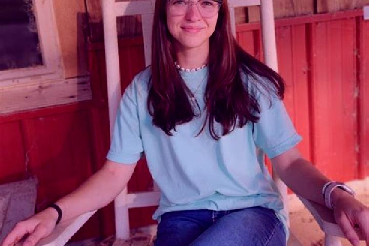 Natalie, 29 — Escort in Farmerville, United States