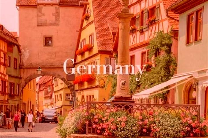 Natalie, 29 — Escort in Feuchtwangen, Germany