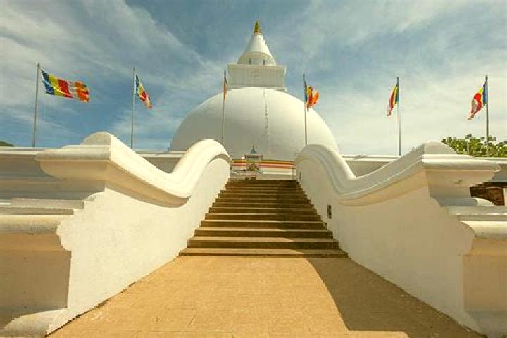 Natalie, 29 — Escort in Kataragama, Sri Lanka