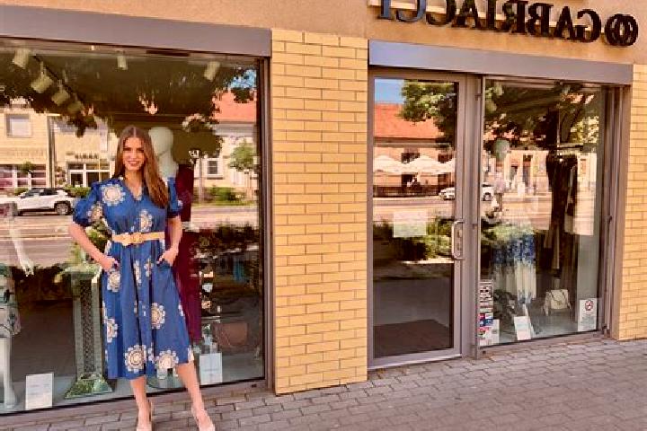 Natalie, 29 — Escort in Madardomb, Hungary