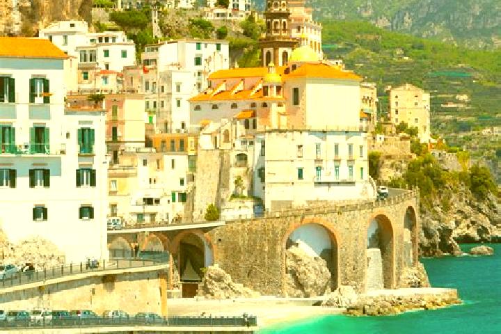 Natalie, 29 — Escort in Roncanova, Italy