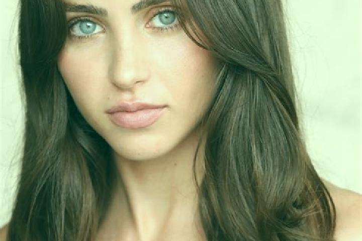 Natalie, 30, a brunette brown-eyed indian companion based in Hidas. Offering Striptease, Prostate Massage, GFE. Available for incall and outcall, day and eve...