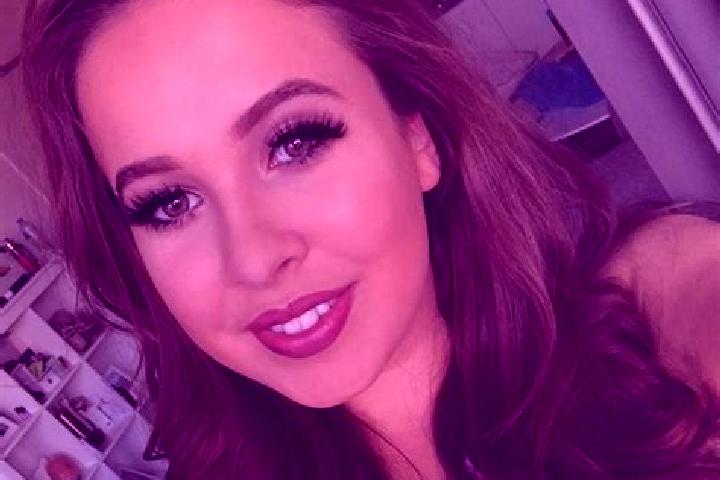 Natalie, 30, a brunette grey-eyed caucasian companion based in Sao Jorge do Ivai. Offering OWO, Girlfriend Experience, GFE. Available for incall and outcall,...
