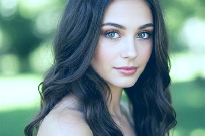 Natalie, 30, a chestnut hazel-eyed mixed companion based in Green Bay. Offering CIM, A-Level, Couples, Duos, 69. Available for incall and outcall, day and ev...