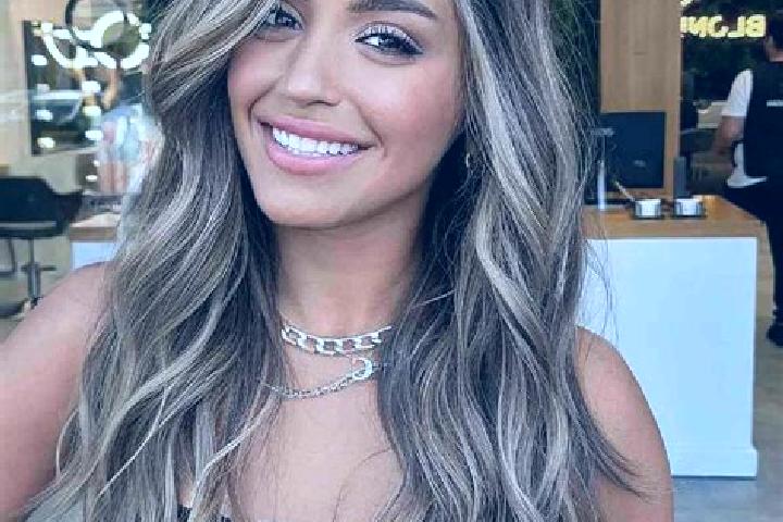 Natalie, 30, a dark blonde dark-eyed caribbean companion based in Oula Xiuma. Offering Dinner Date, Duos. Available for incall and outcall, day and evening d...