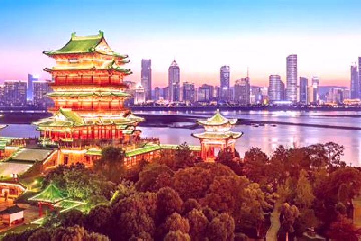 Natalie, 30 — Escort in Yichun, China