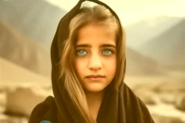Natalie, 31, a auburn amber-eyed middle eastern companion based in Ash Shuhada . Offering A-Level, Deep French Kissing, OWO. Available for incall and outcall...