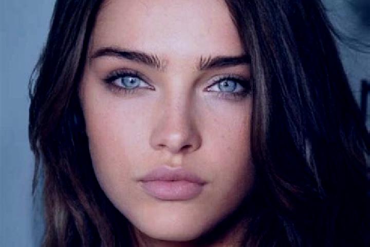Natalie, 31, a brunette green-eyed caribbean companion based in Emporio. Offering Massage, 69, BDSM, Roleplay. Available for incall and outcall, day and even...