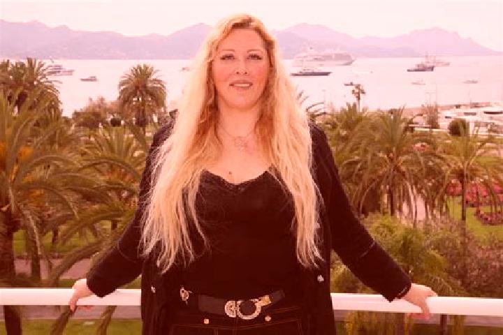 Natalie, 31 — Escort in Domats, France