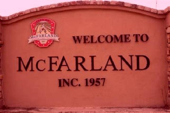 Natalie, 31 — Escort in McFarland, United States