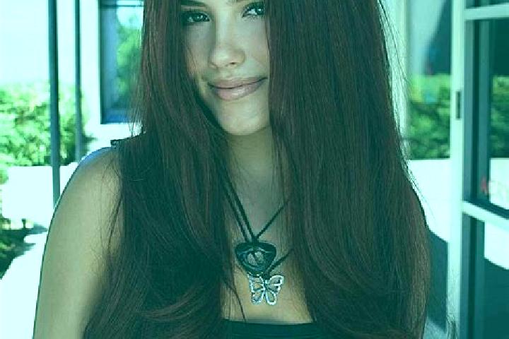 Natalie, 32, a auburn dark-eyed middle eastern companion based in Shimonita. Offering Fetish, OWO, Party Girl, Duos, 69. Available for incall and outcall, ov...