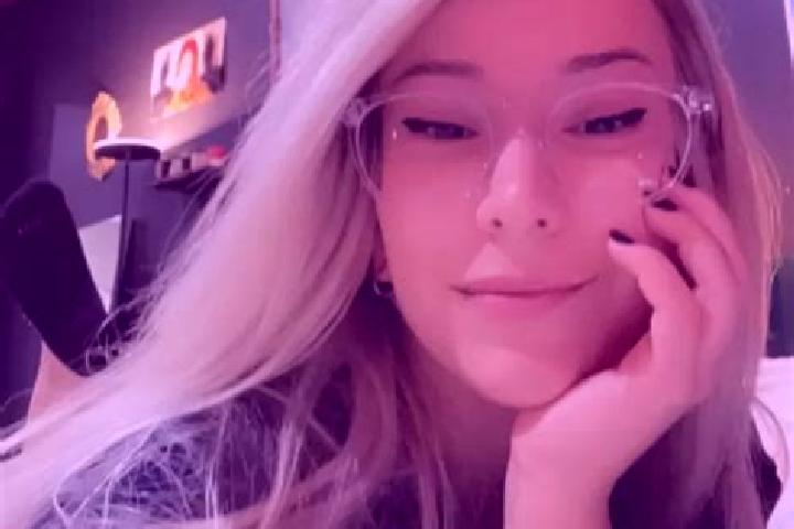 Natalie, 32, a blonde grey-eyed caucasian companion based in Russell. Offering Roleplay, Prostate Massage, Couples, Travel Companion. Available for incall an...