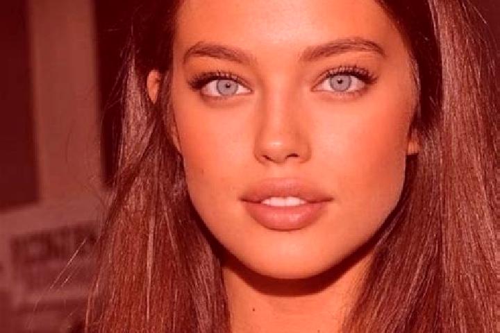 Natalie, 32, a chestnut green-eyed caucasian companion based in Montaldeo. Offering Massage, Party Girl, CIM, Couples. Available for incall and outcall, day ...