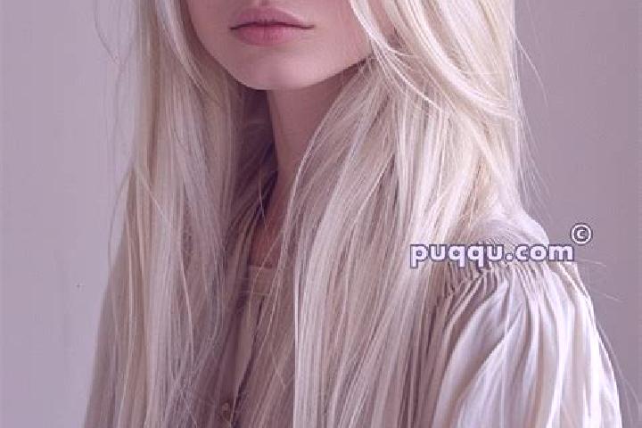 Natalie, 32, a platinum blonde blue-eyed mediterranean companion based in Maporal. Offering OWO, BDSM, Duos, Dinner Date, Tantra. Available for incall and ou...