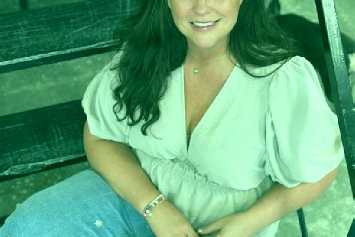 Natalie, 32 — Escort in Valburg, Netherlands