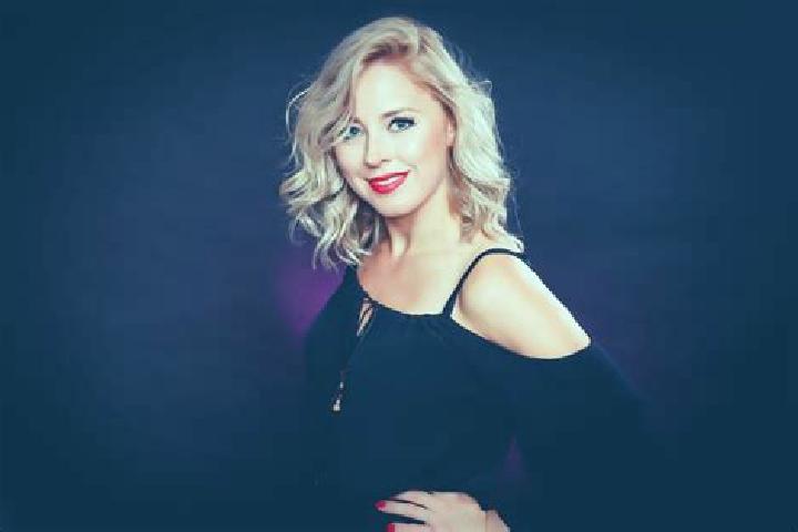 Natalie, 33 — Escort in Poechlarn, Austria