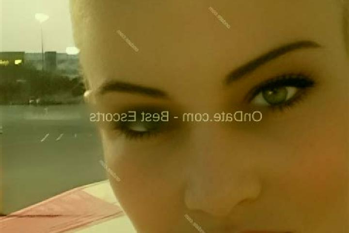 Natalie, 34 — Escort in Kaimuki, United States