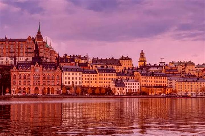 Natalie, 34 — Escort in Mattsund, Sweden
