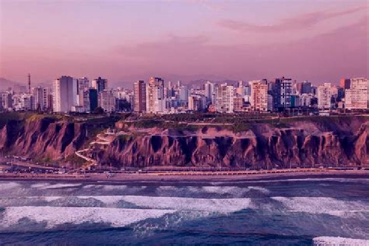 Natalie, 34 — Escort in Tapairihua, Peru