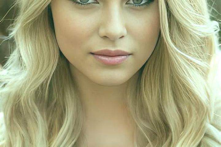 Natalie, 35, a blonde grey-eyed slavic companion based in The Oaks. Offering Deep French Kissing, A-Level, Couples, Erotic Massage. Available for incall and ...
