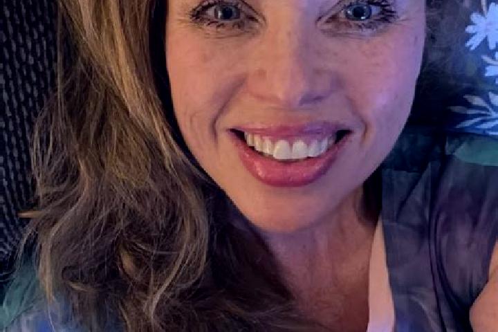 Natalie, 35 — Escort in Claypool Hill, United States