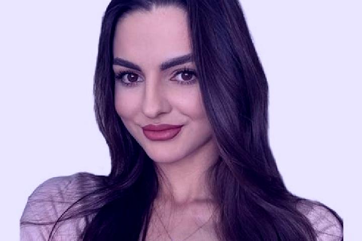 Natalie, 35 — Escort in Gura Sutii, Romania
