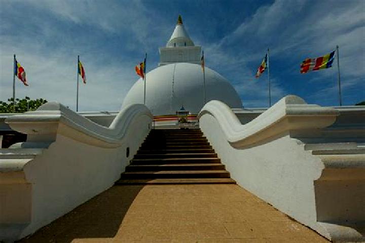 Natalie, 35 — Escort in Kataragama, Sri Lanka