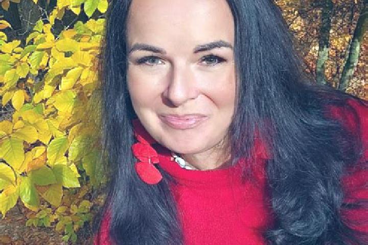 Natalie, 35 — Escort in Narew, Poland