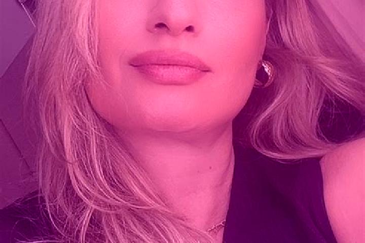 Natalie, 35 — Escort in Tramayes, France