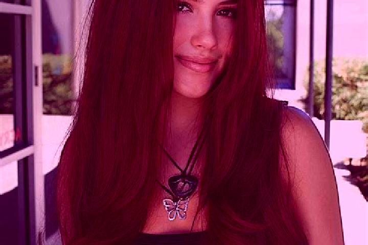 Natalie, 36, a auburn dark-eyed caucasian companion based in Zandanakaha. Offering Couples, Girlfriend Experience, Dinner Date, GFE. Available for incall and...